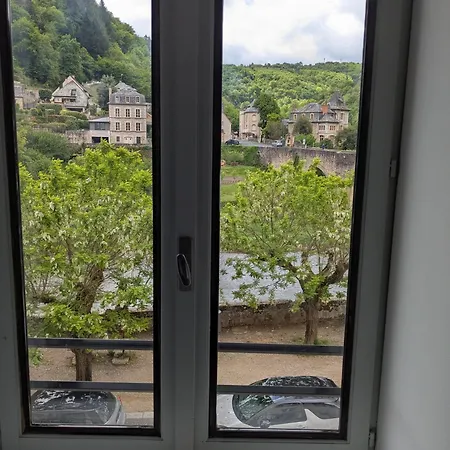 Panzió Chez Cornélia *